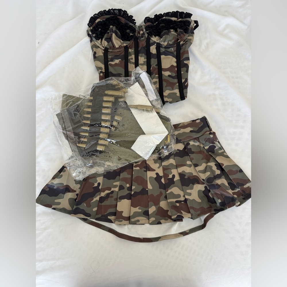 dolls kill military halloween costume